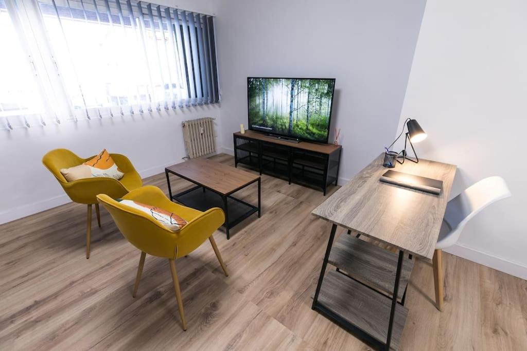 Estudio-Oficina Moderno, Centro De Jaén Екстериор снимка